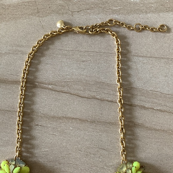 J. CREW Lime Green Beads/Rhinestone Statement Necklace - Picture 4 of 12